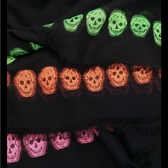 Alexander McQueen Neon Skull Scarf Black Rare Retails $430 - Picture 9 of 9